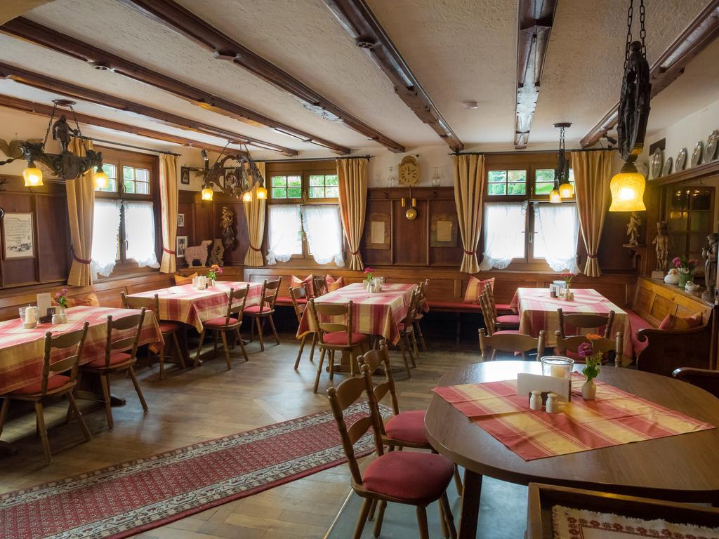 Gasthof Zum Goldenen Kreuz Wilhelmsdorf  Exterior foto