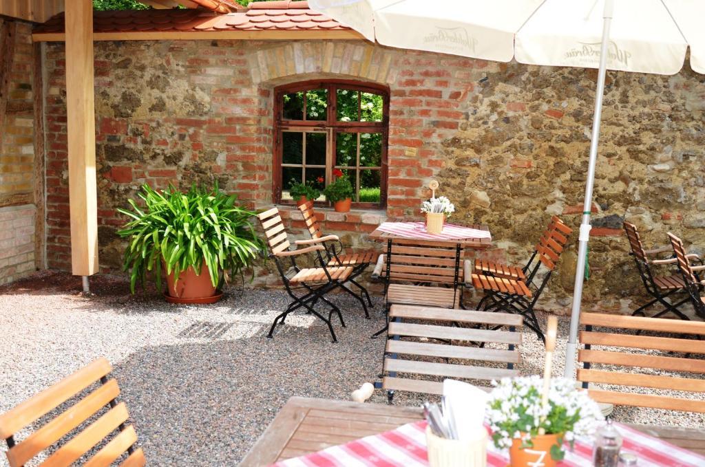 Gasthof Zum Goldenen Kreuz Wilhelmsdorf  Exterior foto